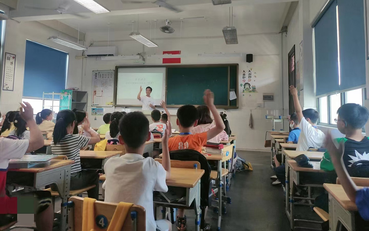 新河冯家小学